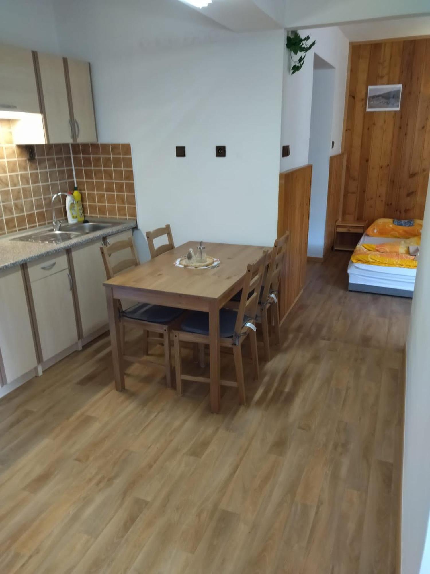 Apartman Kral Албрехтице в Йзерски хорах Екстериор снимка