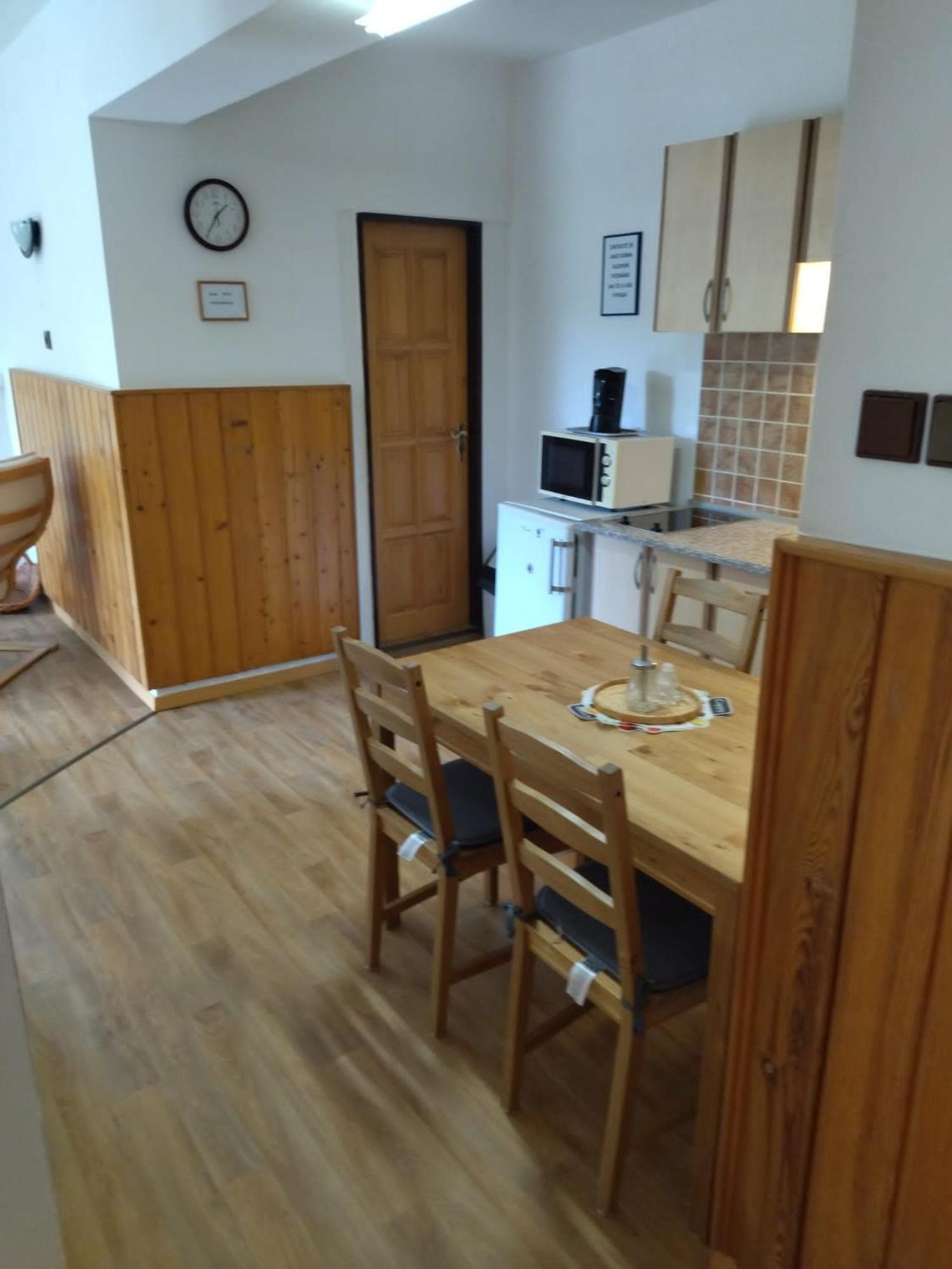 Apartman Kral Албрехтице в Йзерски хорах Екстериор снимка